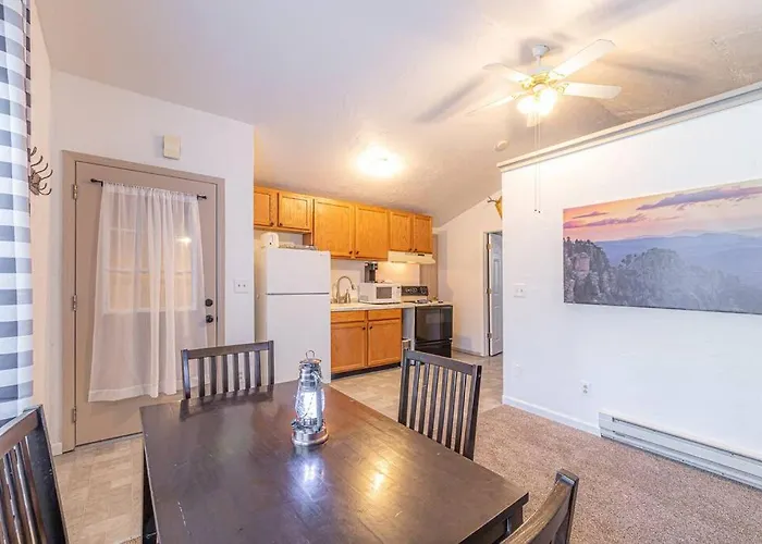 Holiday home Quaint Retreat 12 Ridgeview