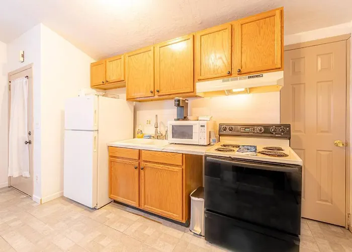 Quaint Retreat 12 Ridgeview Holiday home