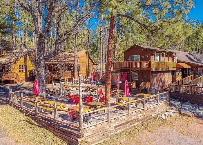 Quaint Retreat 12 Ridgeview Holiday home